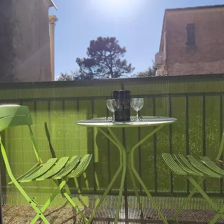 Au Bord De Calcatoggio (Corsica)