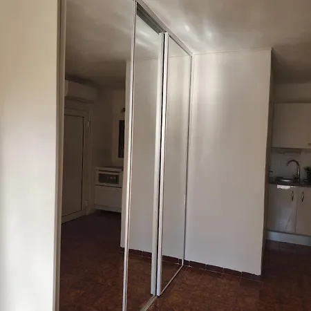 Au Bord De Appartamento